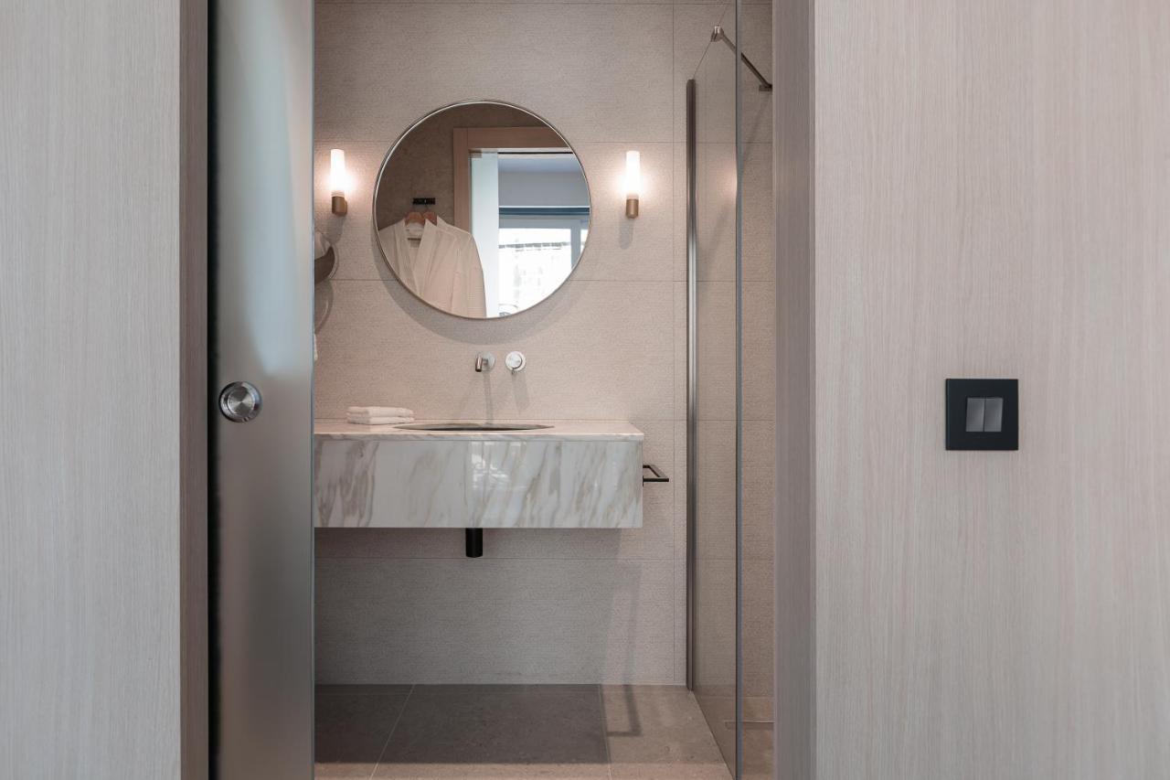 123 Mainstreet Boutique Hotel Сент Джулианс Экстерьер фото