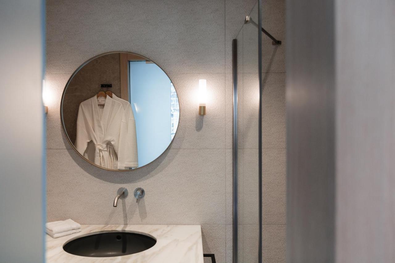 123 Mainstreet Boutique Hotel Сент Джулианс Экстерьер фото