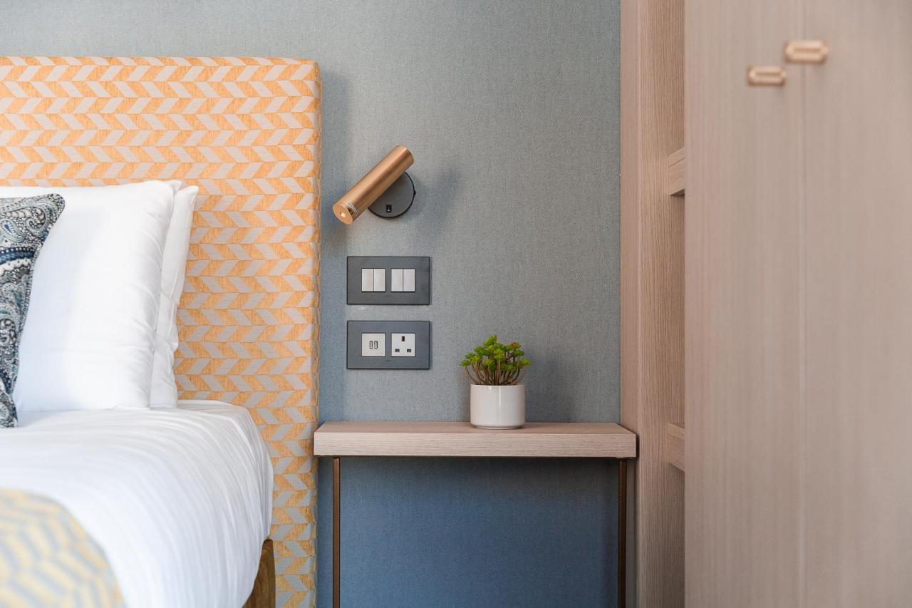 123 Mainstreet Boutique Hotel Сент Джулианс Экстерьер фото
